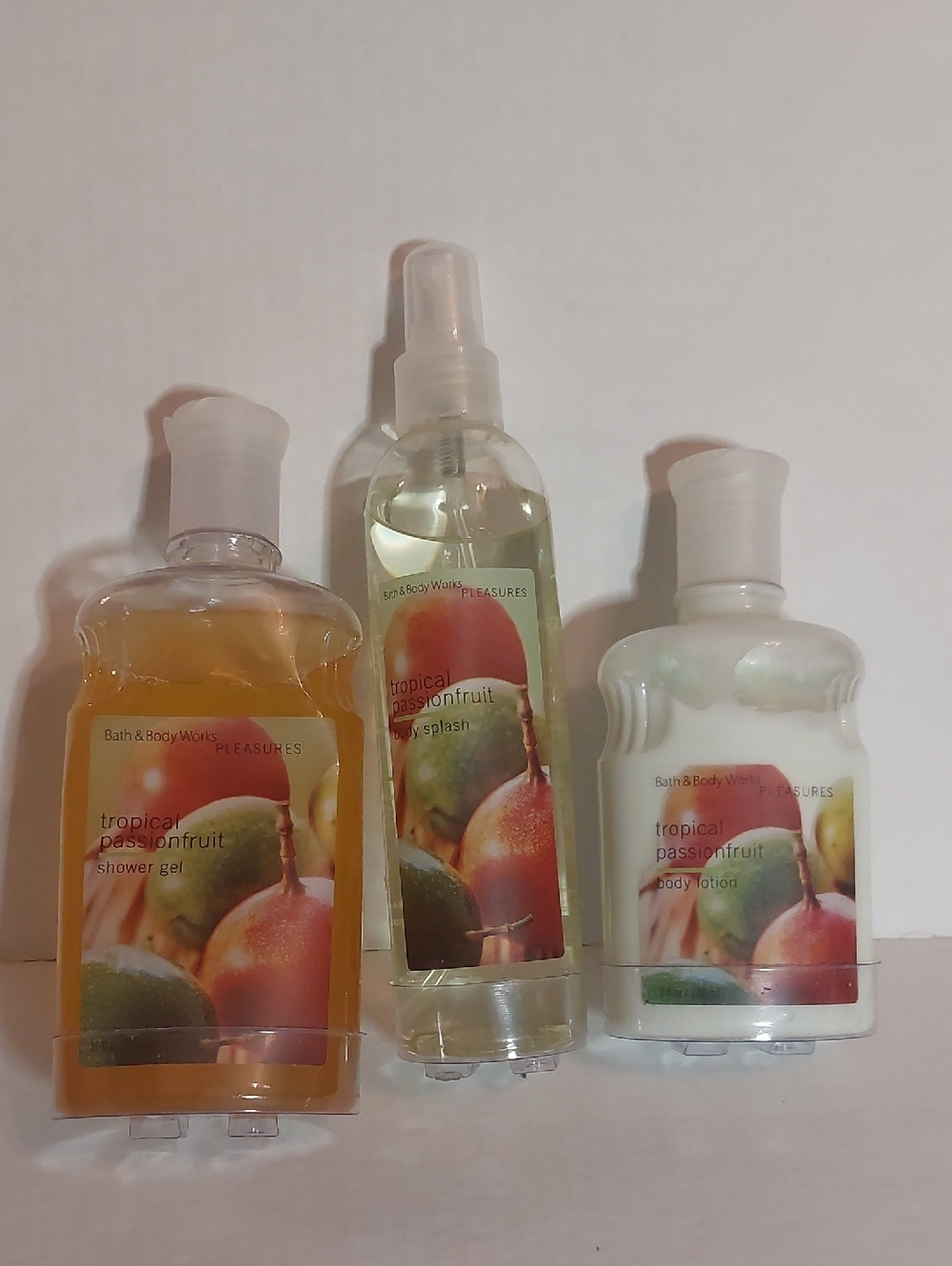 Bath & Body Works PLEASURES 3pc